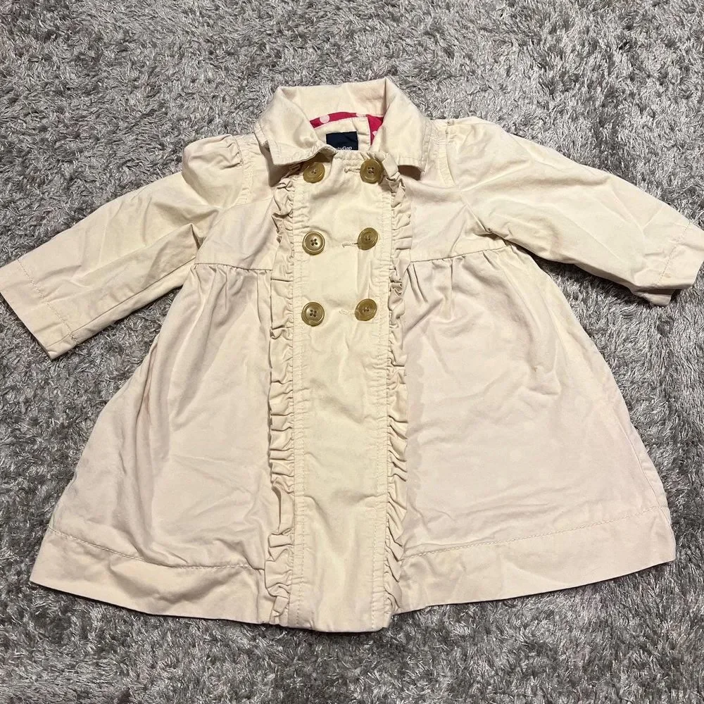 Gap baby‎ beige trench coat